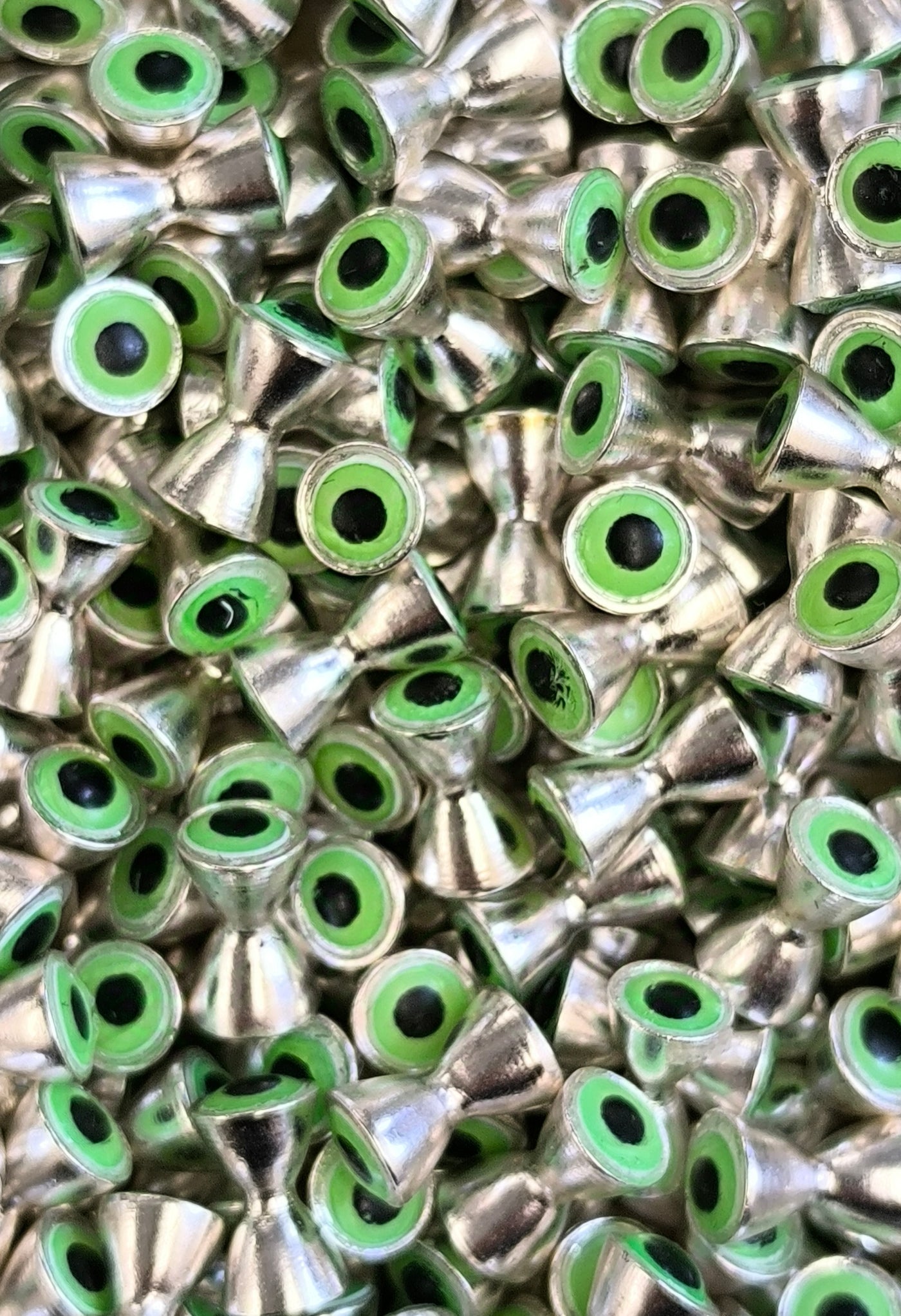 HOUR GLASS EYES SILVER GREEN